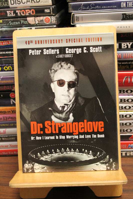 Dr. Strangelove or: How I Learned to Stop Worrying and Love the Bomb DVD