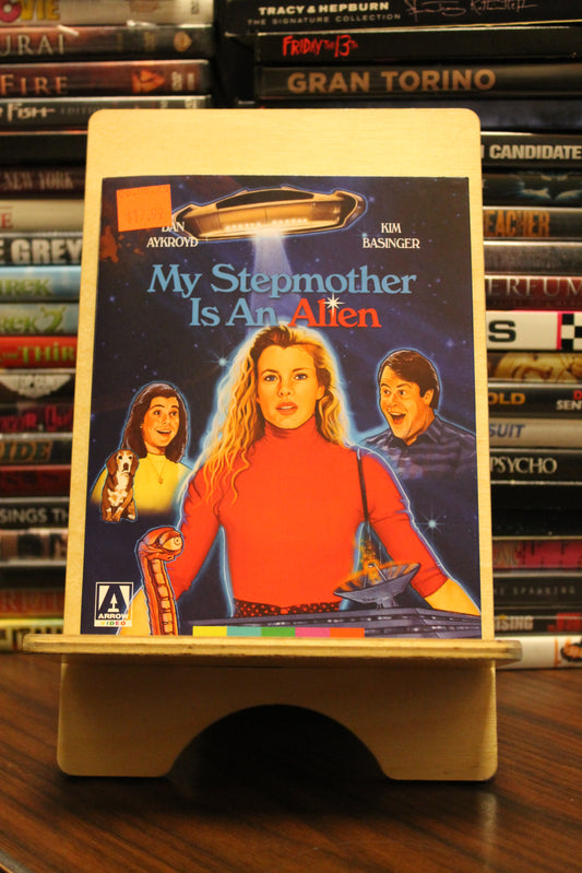 My Stepmother Is an Alien USED
