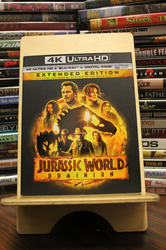 Jurassic World Dominion USED