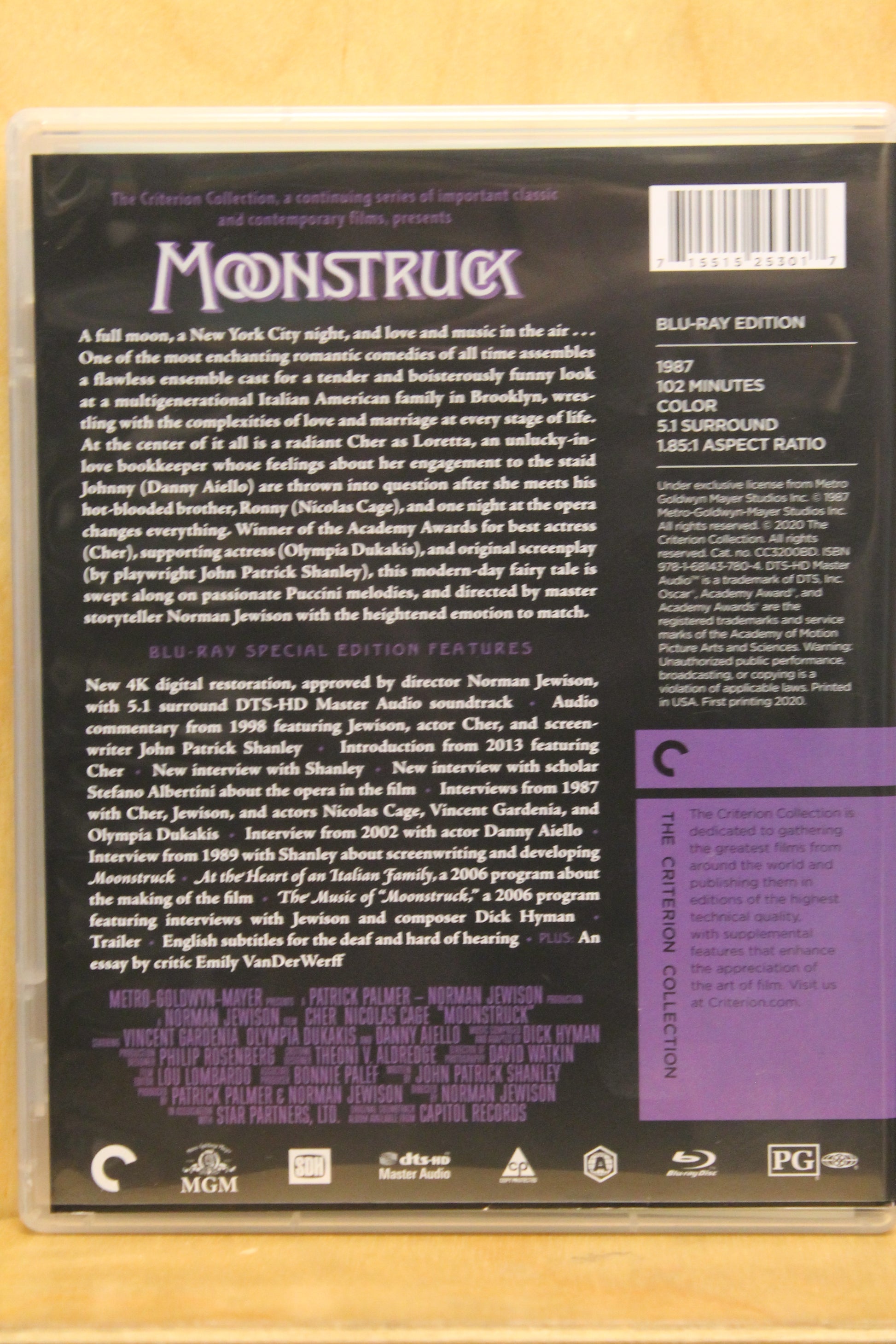 Moonstruck Blu-ray