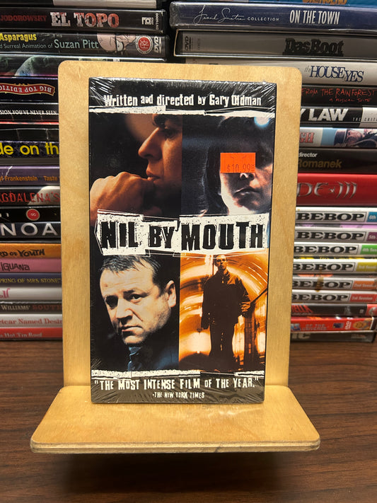Nil by Mouth VHS