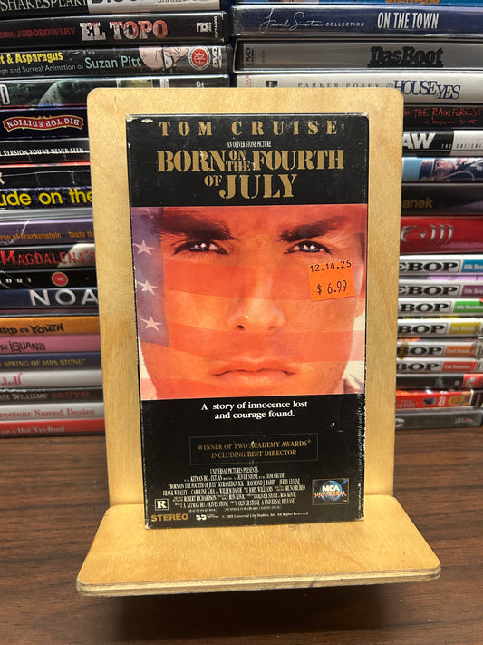 Born on the Fourth of July VHS
