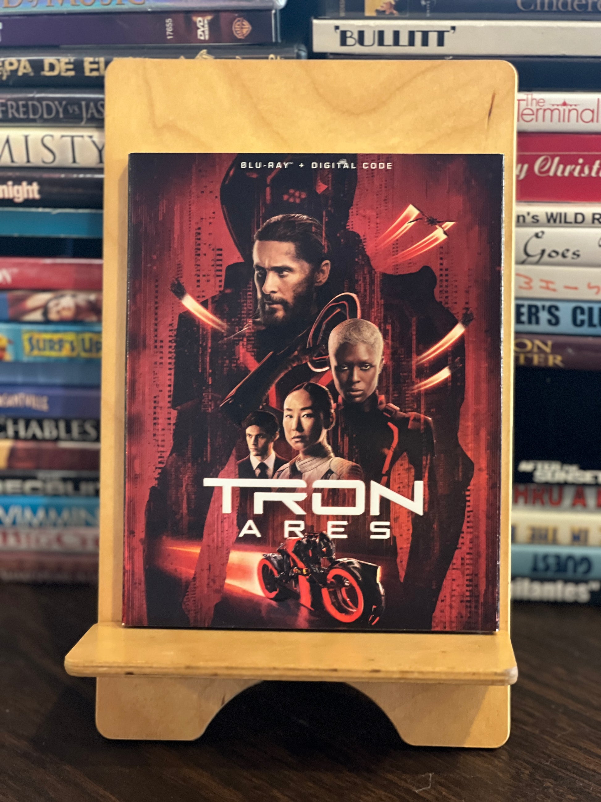 TRON: Ares Blu-ray