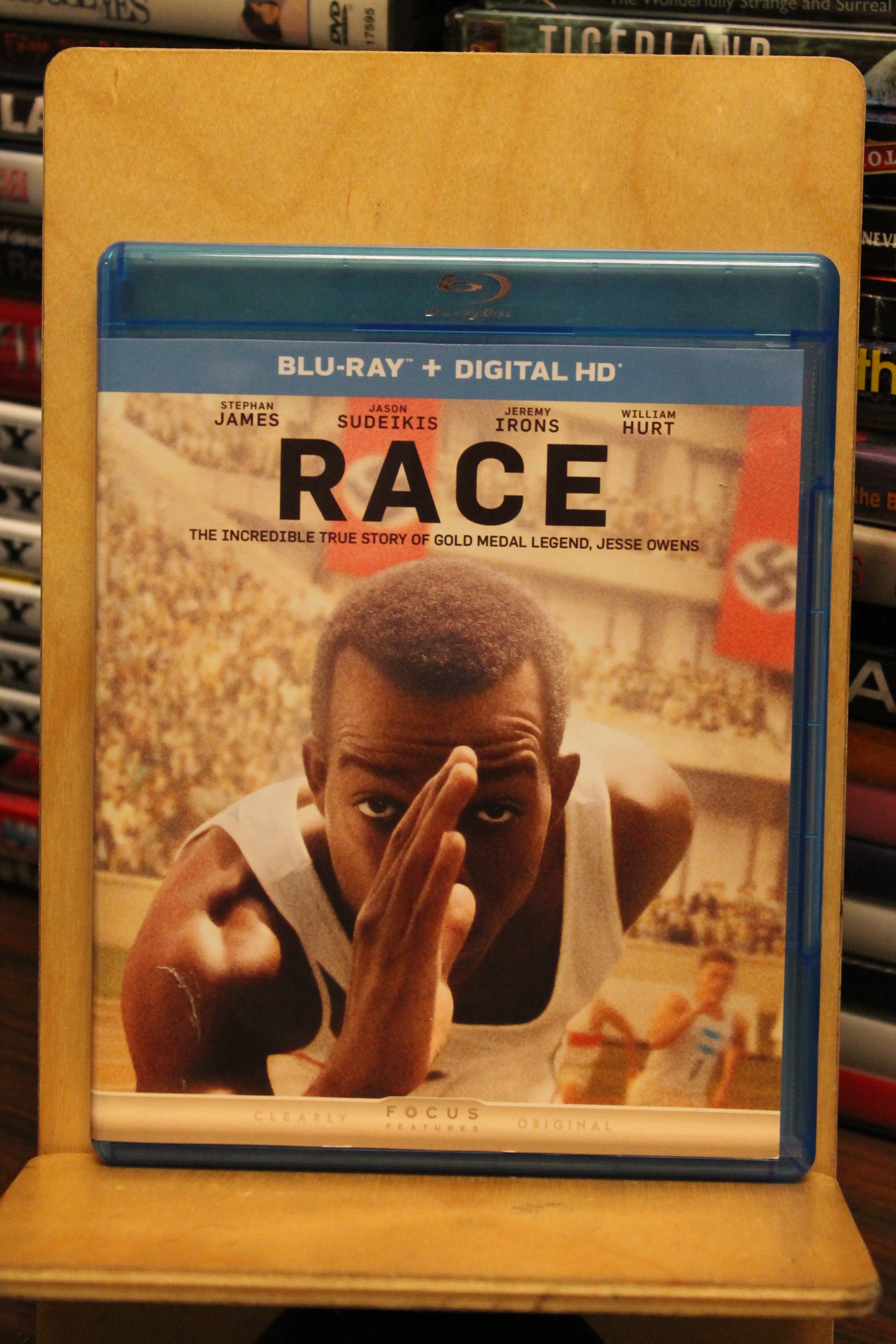 Race Blu-ray