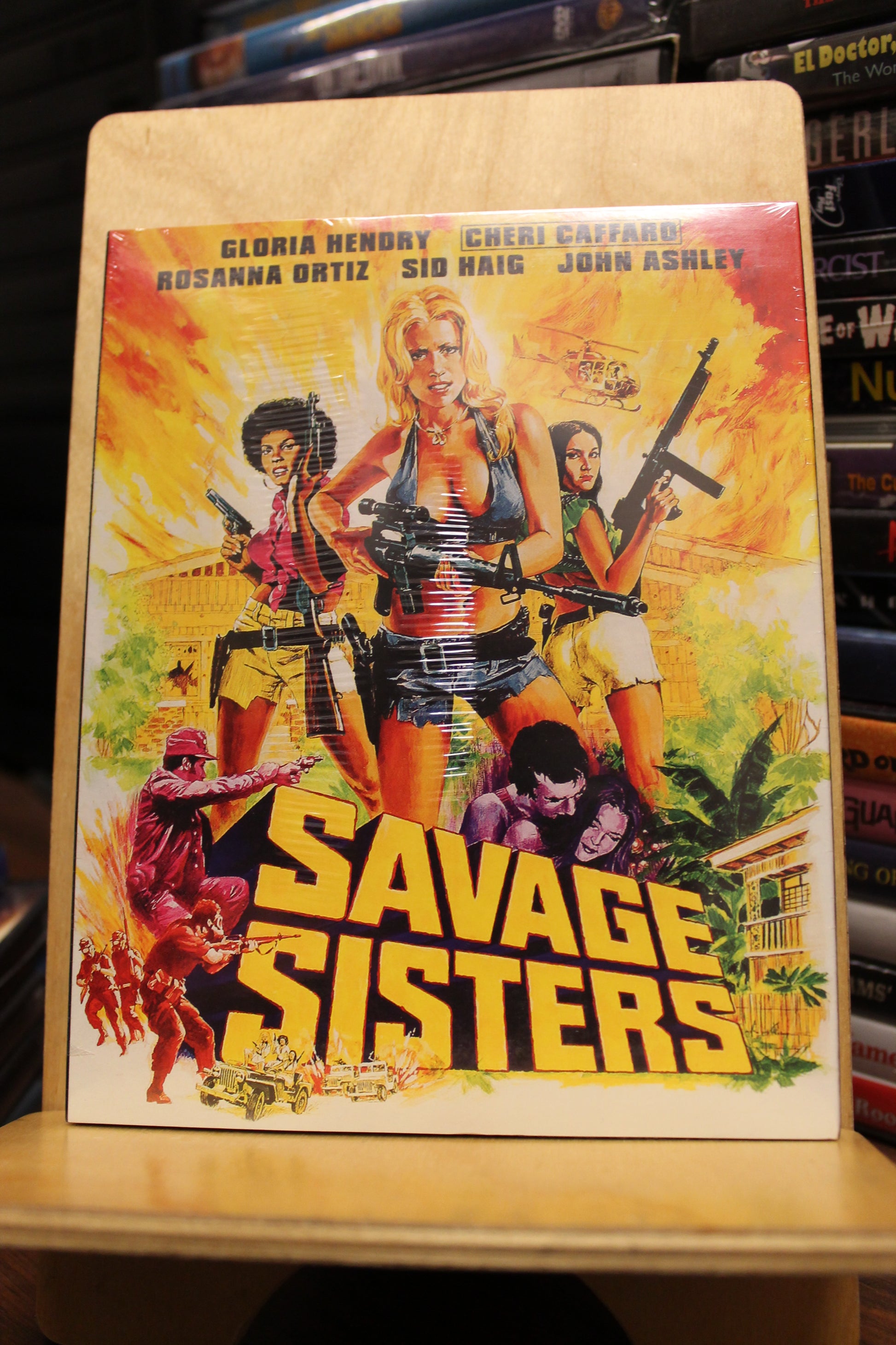 Savage Sisters Blu-ray