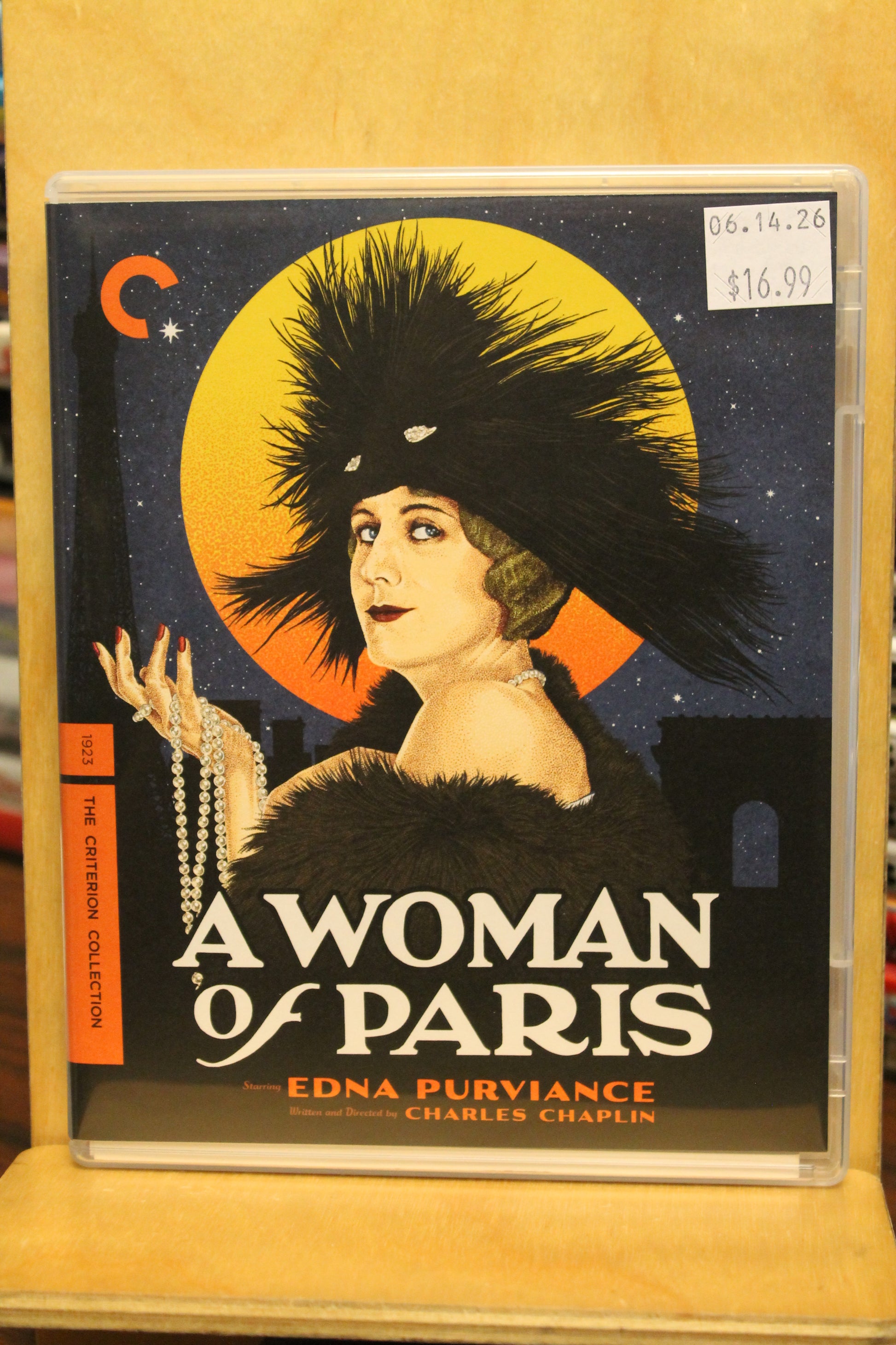 A Woman of Paris: A Drama of Fate Blu-ray